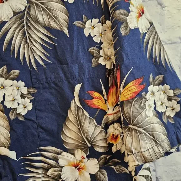 Blue Hawaii Hawaiian Shirt - Size XL - Blue White Flowers Made in Hawaii - Picture 2 of 4
